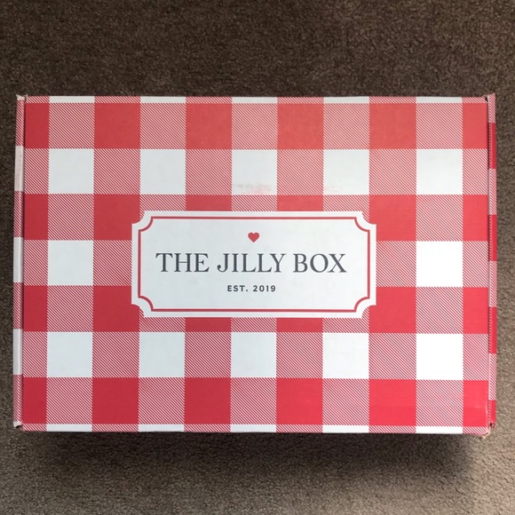 Jillian Harris/ Province of Canada Bonjour Cushion Cover - Picture 9 of 12